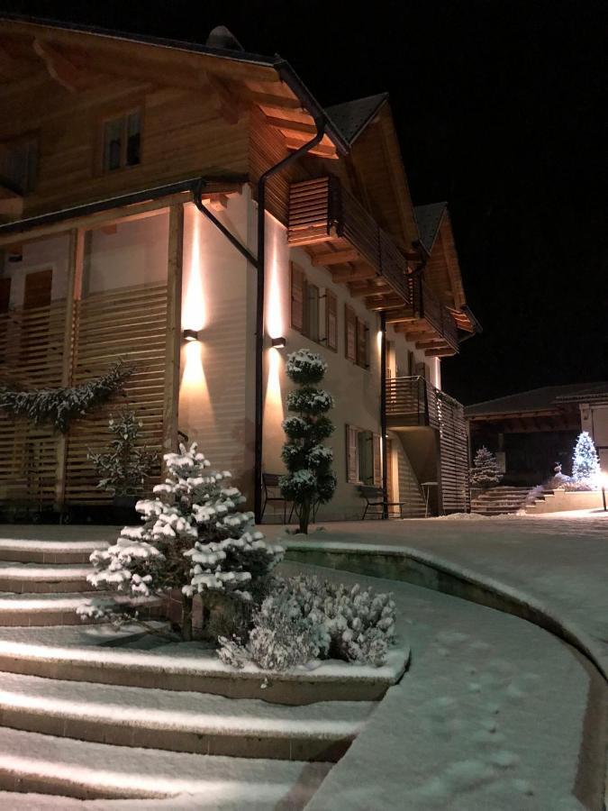 Appartamento Clelia Pellizzano Kültér fotó